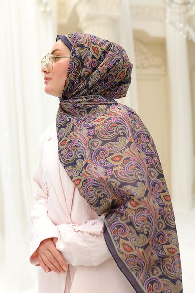 Silk Home Leyla Pattern Naria Shawl