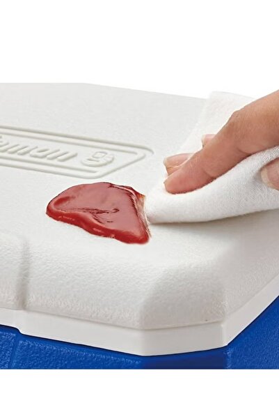 Coleman 6-person Performance Ice Chest With Bow Handle Blue And White 4.7 Liter