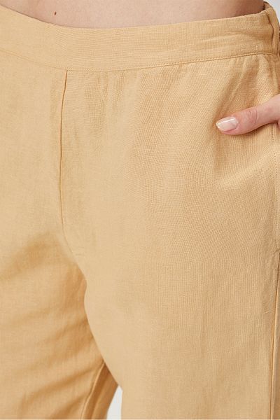 Barine Λινό παντελόνι Beige Lino - Λεπτομέρεια από άμμο