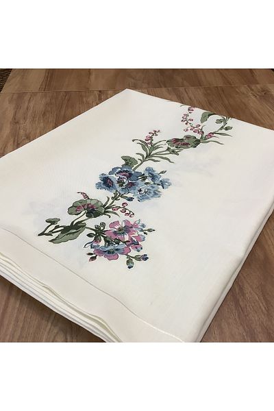 OYA home Flower Appliqued Table Cloth - 160*260 cm