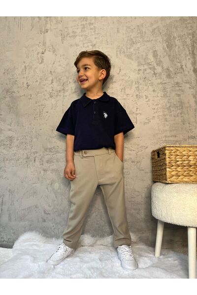 Polo Yaka Lacivert Üst , Krem Jogger Pantolonlu Erkek Çocuk Ikili Takım