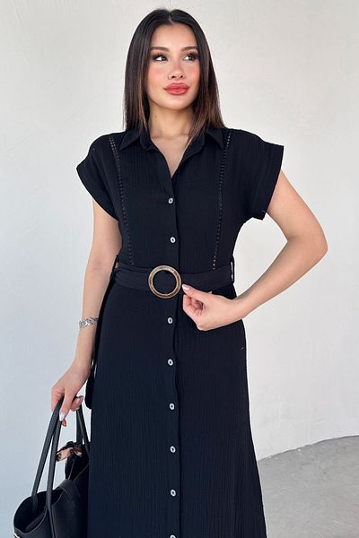 Cappmoda ELB-01785 Μαύρη ζώνη διάτρητο καλοκαιρινό φόρεμα με λεπτομέρεια πουκάμισο με κουμπιά