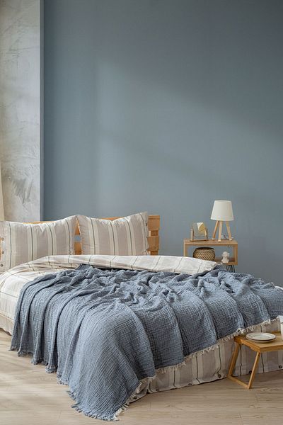 Berolige Easy Muslin Yarn Dye Double Bedspread Indigo Blue