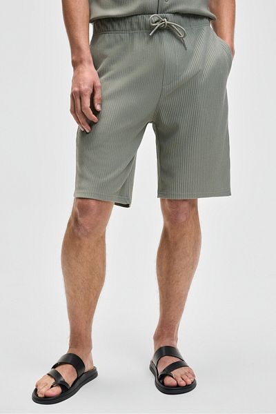GRIMELANGE Malyes Men's Elastic Waistband Corded Side Double Back Single Pocket Relaxed Fit Khaki Shorts & Bermuda