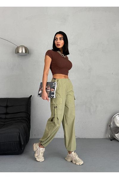 Zeo Basic Parachute Fabric Cargo Pants with Pockets