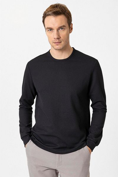 SÜVARİ Black Slim Fit Dobby Crew Neck Sweatshirt