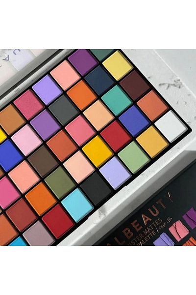 real beauty Real Beauty 45 Color Monster Matte Eyeshadow Palette 01