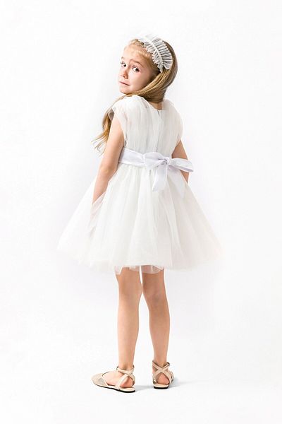 Banamio Rochie de ocazie specială Eleanor, cu detaliu de legare cu fundă la spate, coroană din tul