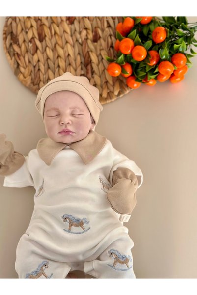 Mama Miel Baby Rocking Horse Embroidered Summer Newborn Romper Set | Rocking Horse Embroidered Hospital Release - Summer