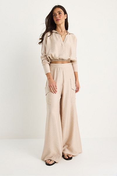 Bianco Lucci Women V Neck Elastic Waist Crop Pocket Detail Loose Pants Set Bottom-Top B2199 60283369