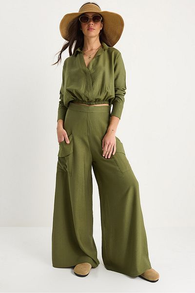 Bianco Lucci Women V Neck Elastic Waist Crop Pocket Detail Loose Pants Set Bottom-Top B2199 60283369