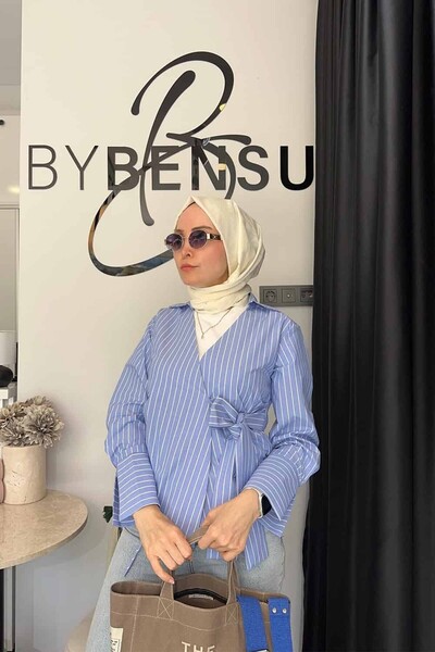 ByBensu Kruvaze Bağlamalı Gömlek - Mavi beyaz ince çizgili