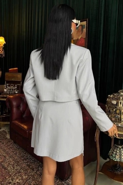 Lijuri Crop kabát és rakott szoknya díszített szett 10111