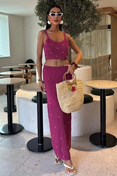 Lijuri طقم تريكو بتفاصيل اللؤلؤ والزهور مع حمالة صدر 10100