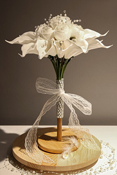 hülyam 18'li İncili Gonca Gül & Zambak Gelin Buketi & Damat Çiçeği Dahil