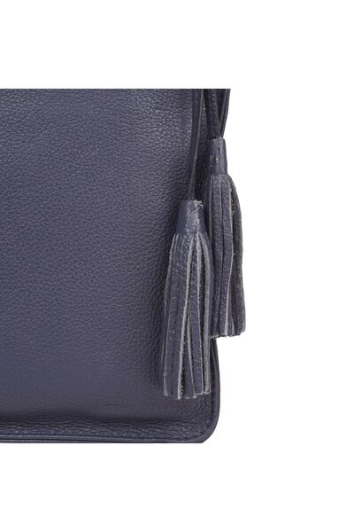 Gerry Weber Geantă de umăr Cadiz din piele 22 cm