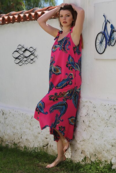 Chiccy Fuşya Yakasız Askılı Şal Desenli Gizli Cepli Casual Viskon Dokuma Elbise 125 58