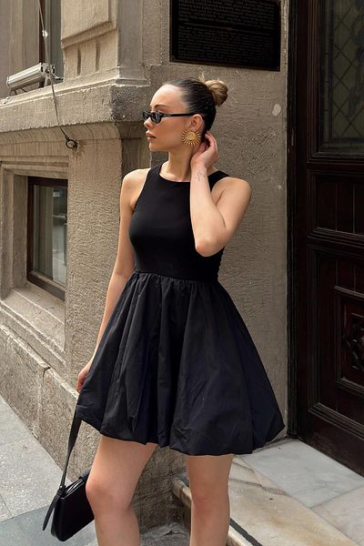 Swist Black Crew Neck Thick Strap Balloon Skirt Detail Women's Mini Dress