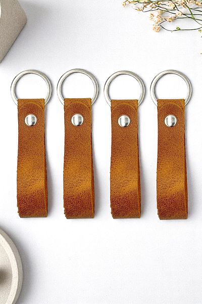 pepuza 4-Piece Genuine Leather Root Series Keychain Camel