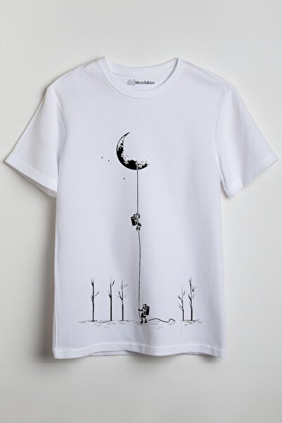 Merch&ice تي شيرت للجنسين مطبوع عليه رائد الفضاء النازل من القمر