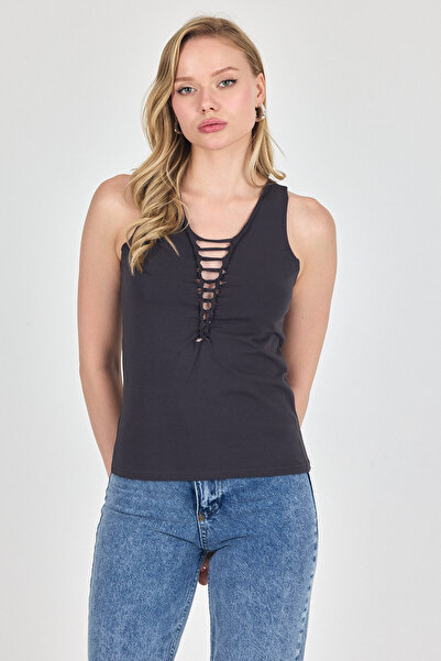 PELİTİSS بيليتيس لورا