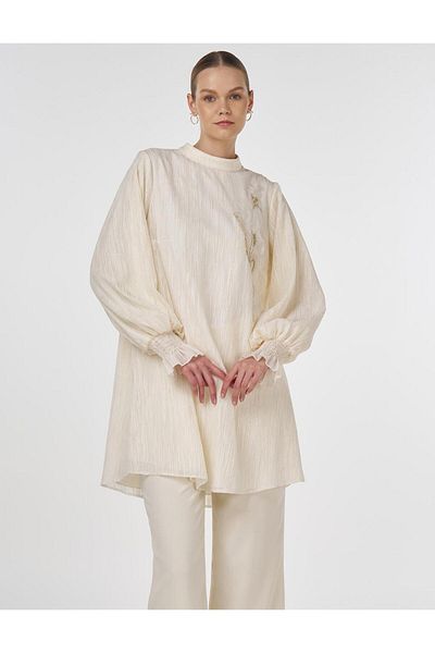 Kayra Embroidered Tunic with Gipe Stitched Wrists Ecru
