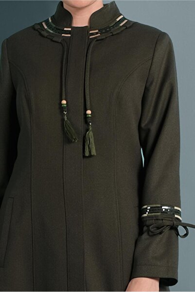 Alvina 10002 Model Judge Collar Buttoned and Decorated