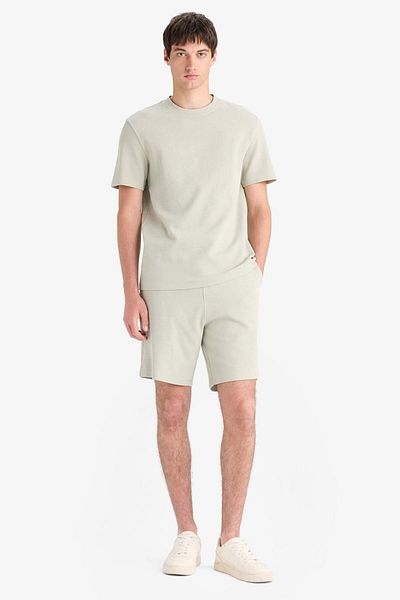 DeFacto Regular Fit Crew Neck Short Sleeve Cotton Heavy Fabric T-Shirt E2587Ax25Sm