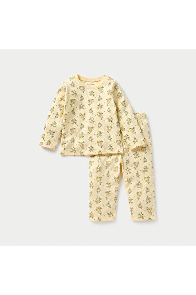 Juniors All-Over Floral Print Long Sleeves T-shirt and Elasticated Pyjama Set