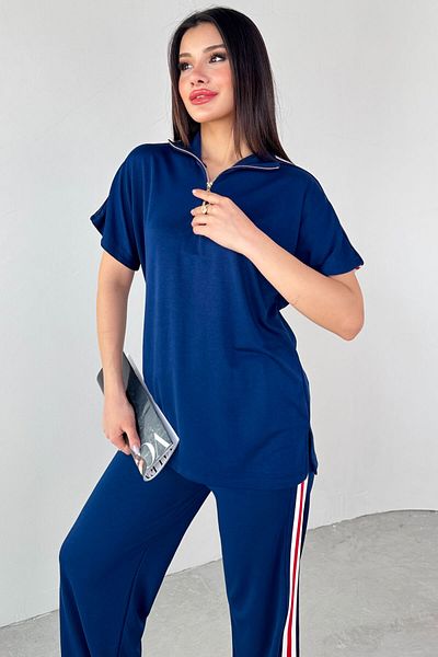 Cappmoda TKM-13299 طقم تي شيرت مخطط بنصف رقبة دائرية وسروال فضفاض بسحاب أزرق داكن