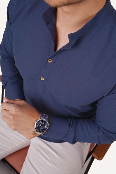 Etikmen Slimfit plátěná košile s indigovým límečkem na tři knoflíky