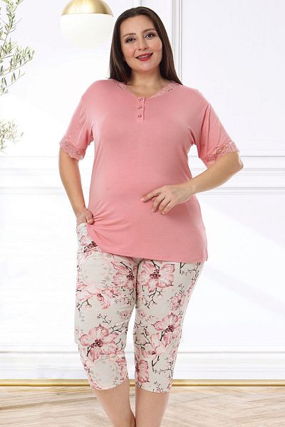 Bella Linda Lace Plus Size Women's Bermuda Pajamas Set