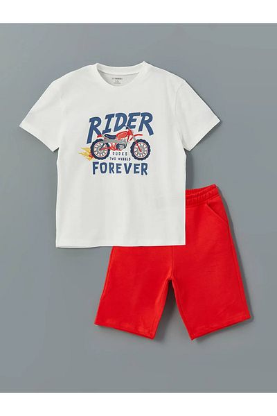 LC Waikiki Lcw Kids Ecru Printed Boys T-Shirt and Shorts 2-Piece