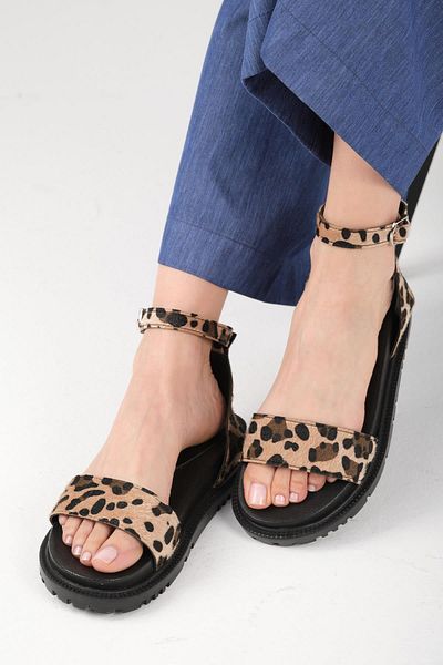 Mio Gusto Susana Leopard Patterned Ankle Strap Women's Sandals