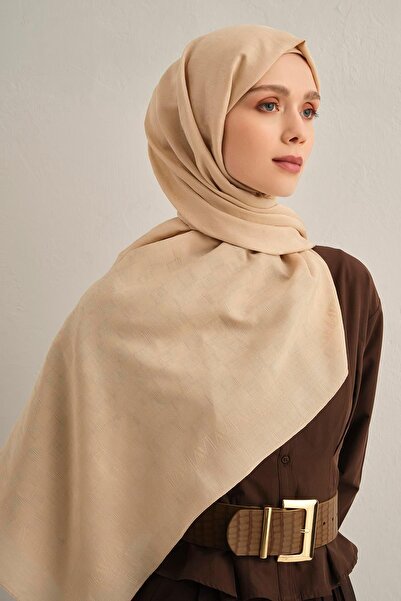 Armine Pamora Dama Frame Shawl 2 04