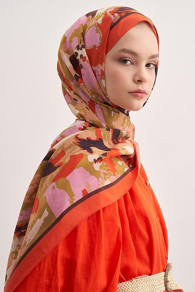 carell Brush Pomegranate Flower Vela Flush Shawl