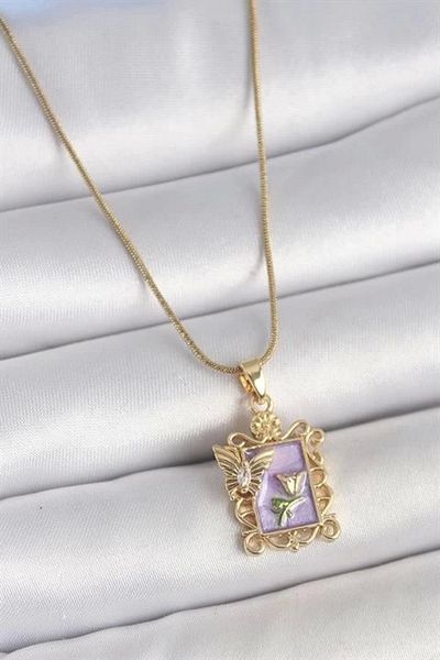 Clariss 316L Steel Gold Color Chain Purple Enamel Flower Embroidered Zircon Stone Butterfly Detail Portrait Model Woman