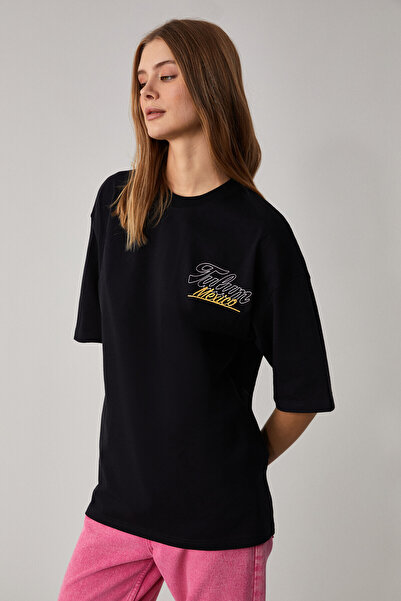 GRIMELANGE Γυναικείο μπλουζάκι CAITLYN Oversize Crew Neck Μαύρο