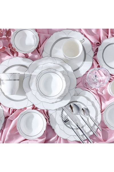 Danube Home Youthful Bite Ellipse 16-Piece New Bone China Dinner Set Serves-4