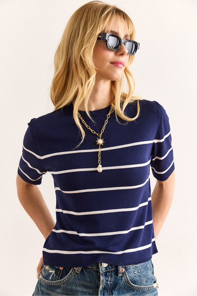 Olalook Women's Navy Blue White Striped Viscose Draped Knitwear Blouse Blz-19002985