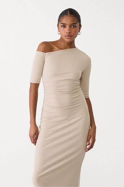 Stradivarius Long dress with an asymmetric neckline ADHA