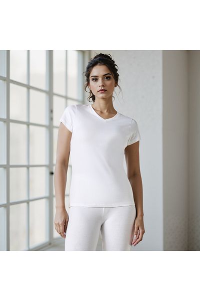 FAV T-shirt with V-neck and Cap Sleeves
