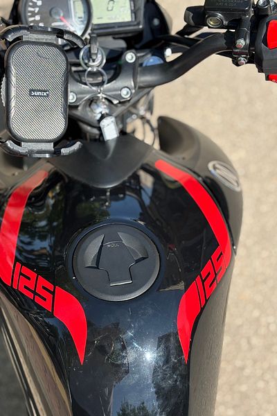 Banxtre Set de șnururi de depozit cu bandă scrisă Mondial Drift-L compatibil roșu drept 125 (2 bucăți)
