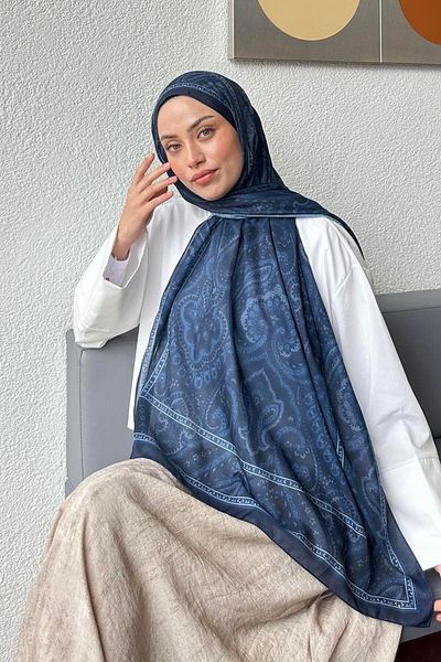 lamelif Retro Pattern Soft Shawl Navy Blue