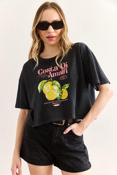 Olalook Women's Black Amalfi Printed Washed Crop T-Shirt Tsh-19000914