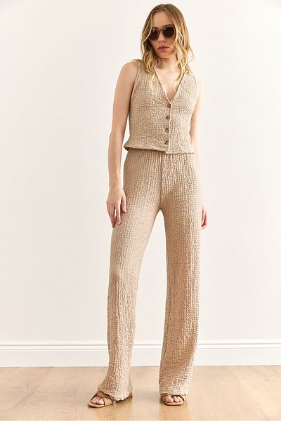 Olalook Women's Beige Textured Vest Trousers Suit Tkm-19000392