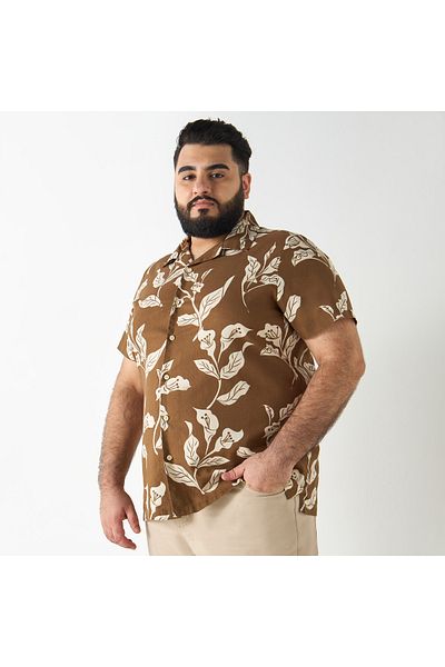 FAV Plus Size Leaf Print Linen Blend Shirt with Camp Collar and Short Sleeves