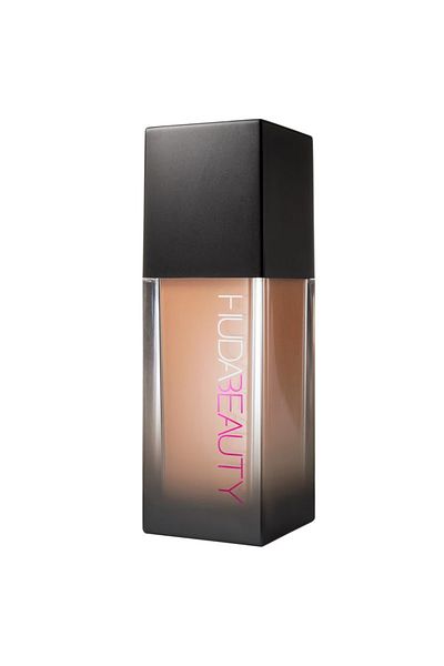 Huda Beauty Foundation Latte 300N