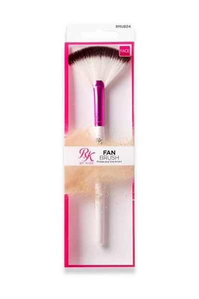 Ruby Kisses Highligher Brush