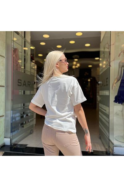 Unique Flower Embroidered Tee